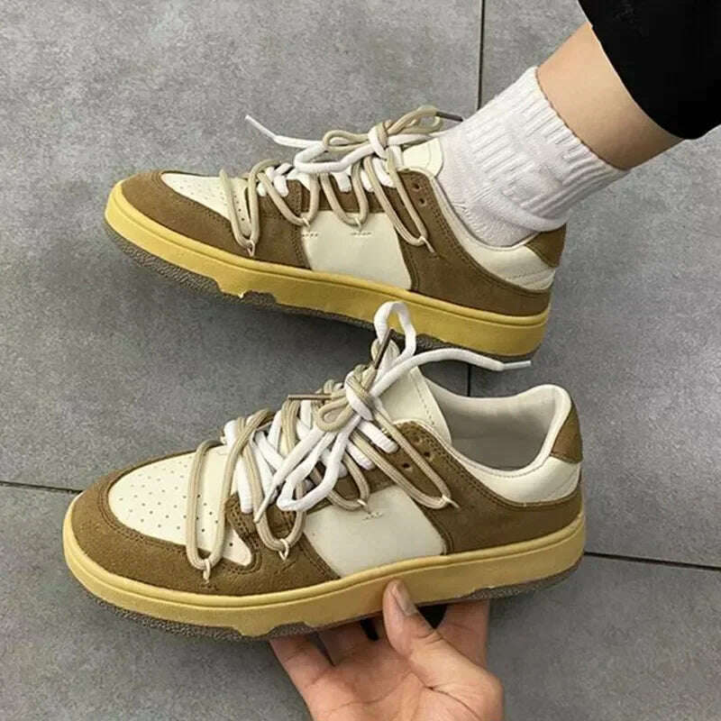 2023 Sewing Men Sneakers Contrasting Colors Light Flat Shoes Ladies Outdoor Luxury Men Running Shoes Heart Pattern Women Mujer - KIMLUD