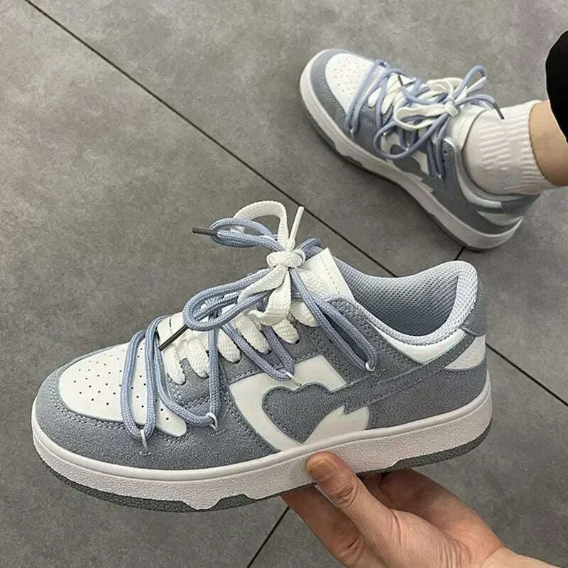 2023 Sewing Men Sneakers Contrasting Colors Light Flat Shoes Ladies Outdoor Luxury Men Running Shoes Heart Pattern Women Mujer - KIMLUD