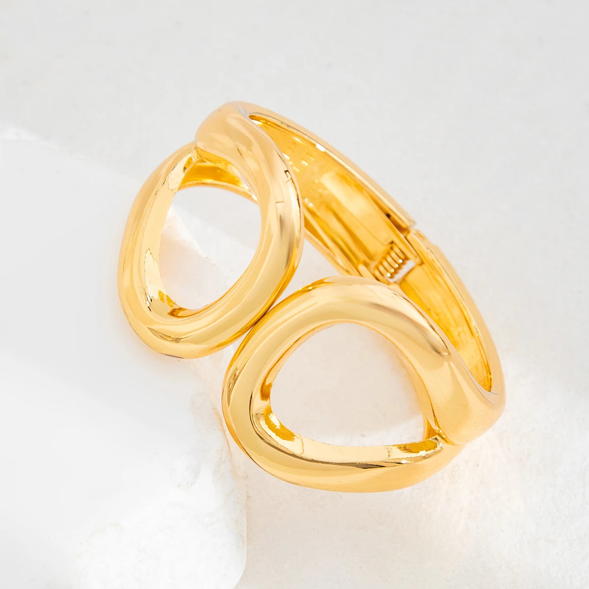 Ingemark 4 Styles Hip Hop Punk Wave Open Spring Bangles for Women Creative Heavy Metal Chunky Bracelets Couple Hand Jewelry Men