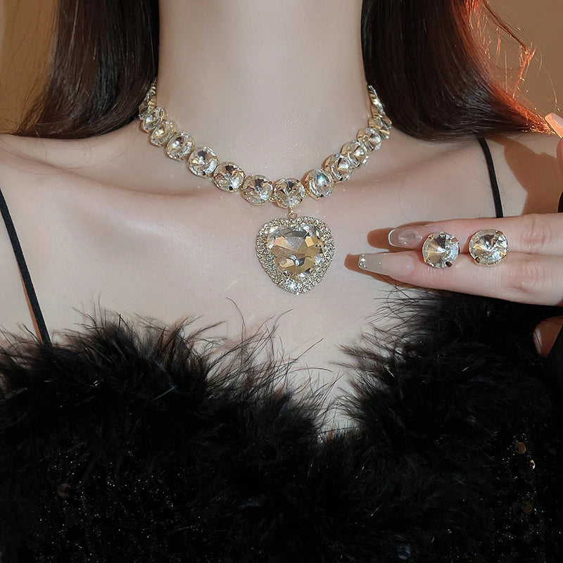 Romantic Heart Pendant Necklace Earrings Set Luxury Rhinestone Necklace Stud Earrings Jewelry Sets For Party Wedding Bridal