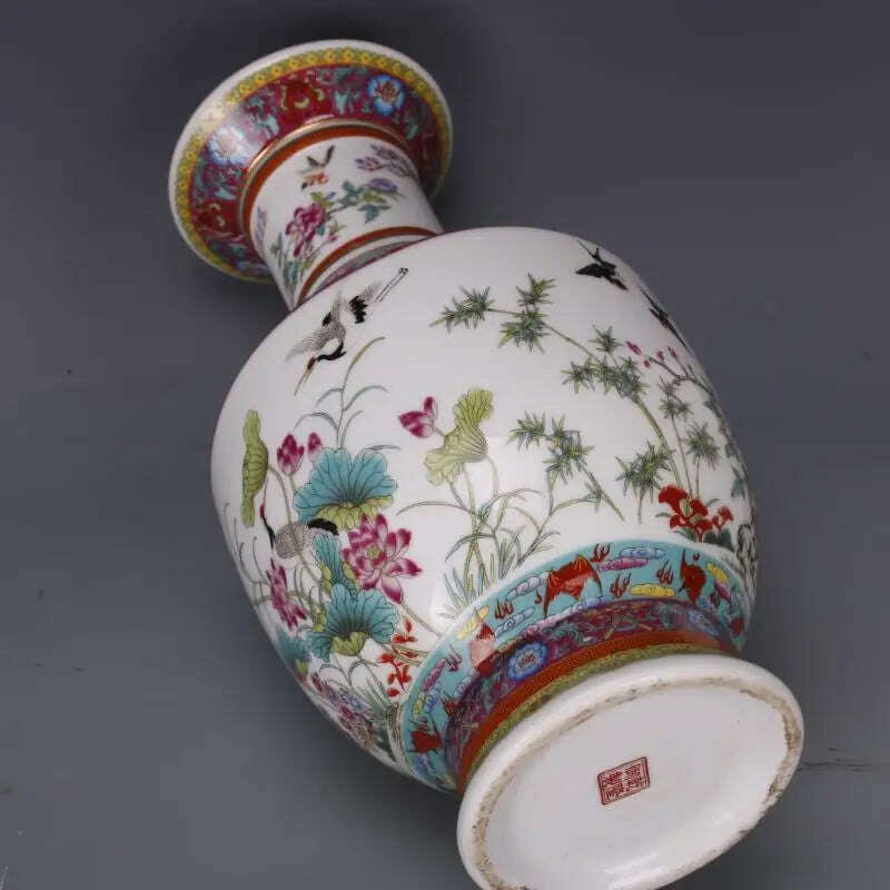 Antique vase with enamel, flowers and birds in Qianlong period of Qing Dynasty - KIMLUD