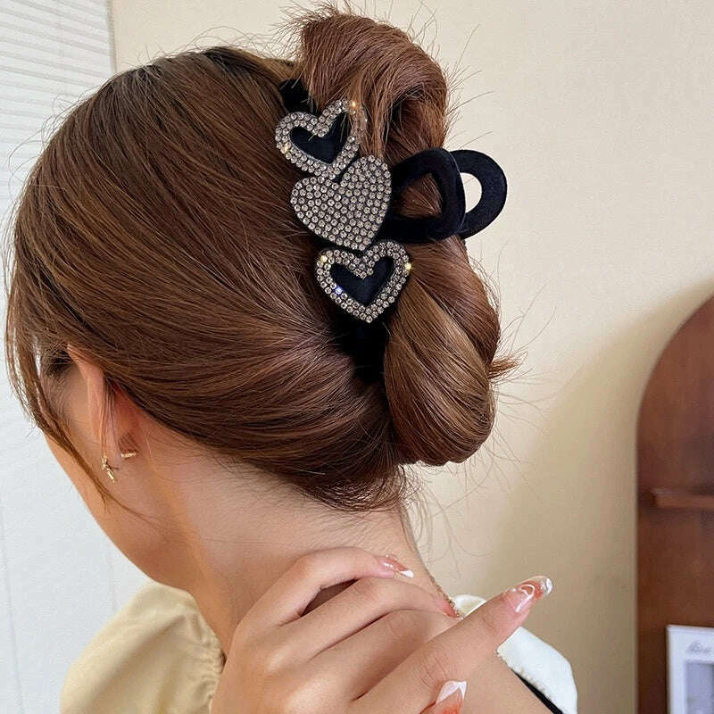 AWAYTR New Korea Heart Shape Acrylic Hair Claws Crab Large Pearl Claw Clips for Woman Girls Bath Barrette Lady Fashion Headdress - KIMLUD