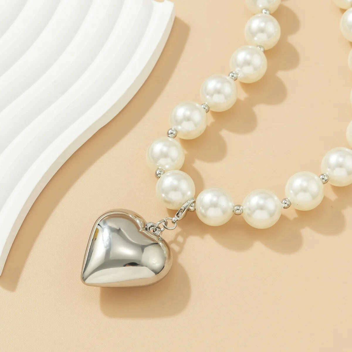DIEZI Exaggerated CCB Heart Pendant Necklace Women Party Vintage Punk Fashion Pearl Beads Choker Statement Collar Neck Jewelry - KIMLUD