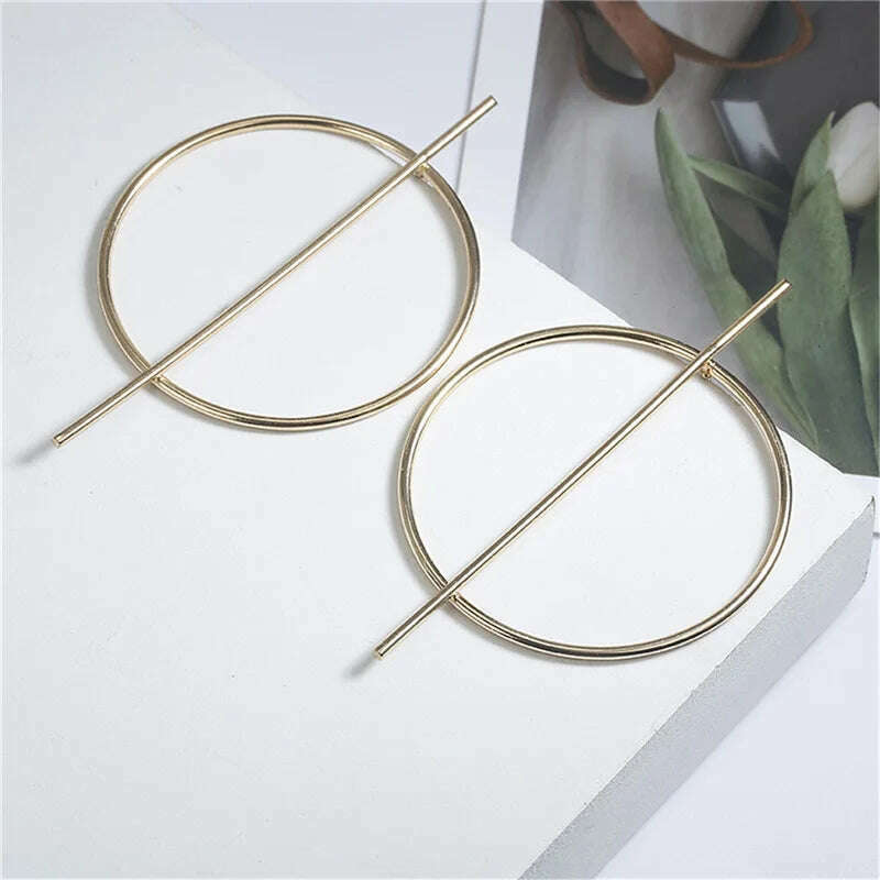 Exquisite Simulated Pearl Stud Earrings Fashion Long Statement Earrings for Womenn Party Wedding Female Jewelry Gift - KIMLUD