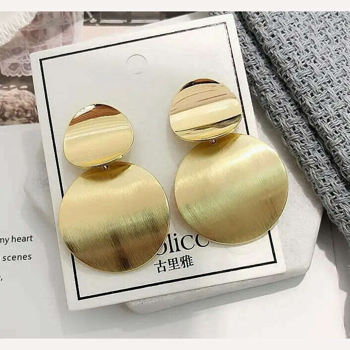 Exquisite Simulated Pearl Stud Earrings Fashion Long Statement Earrings for Womenn Party Wedding Female Jewelry Gift - KIMLUD