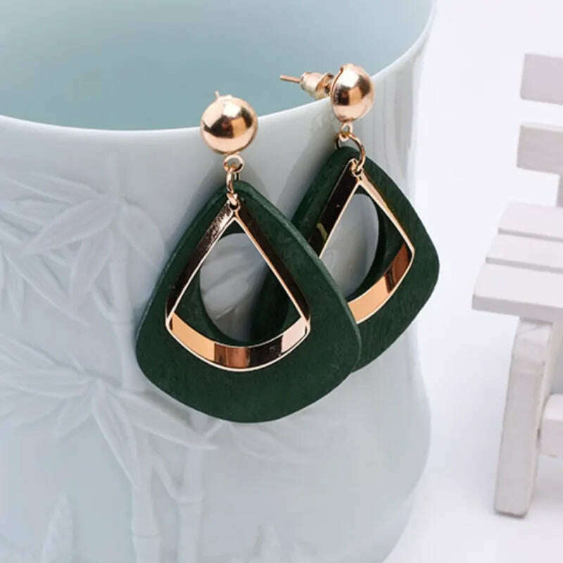 Exquisite Simulated Pearl Stud Earrings Fashion Long Statement Earrings for Womenn Party Wedding Female Jewelry Gift - KIMLUD