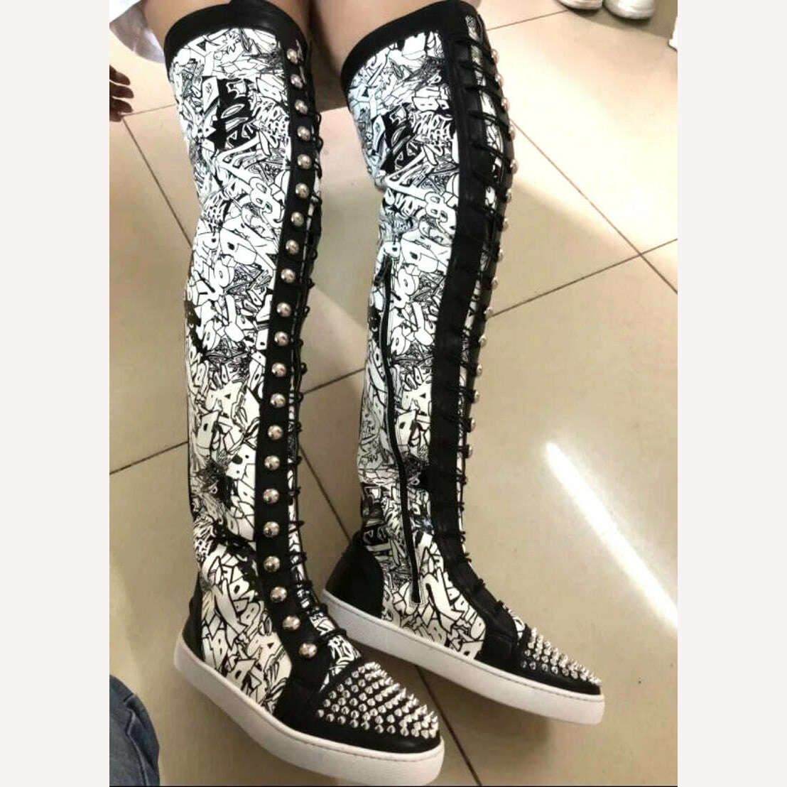 Factory Ladies Over The Knee Boots Ladies Thick Sole Rivets Studs Toe Graffiti Shiny Leather Thigh High Cross-tie Lace Up Botas - KIMLUD