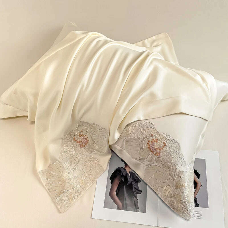 Milkshake White 600TC Egyptian Cotton Flowers Embroidery Bedding Set 100% Cotton Duvet Cover Set Bed Sheet Pillowcase Queen King - KIMLUD