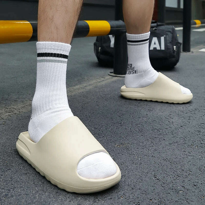 Non-slip Summer Man Slippers Thick Platform Fashion Women Shoes Beach Outdoor House Couples Bathroom Soft Woman Slippers Flats - KIMLUD