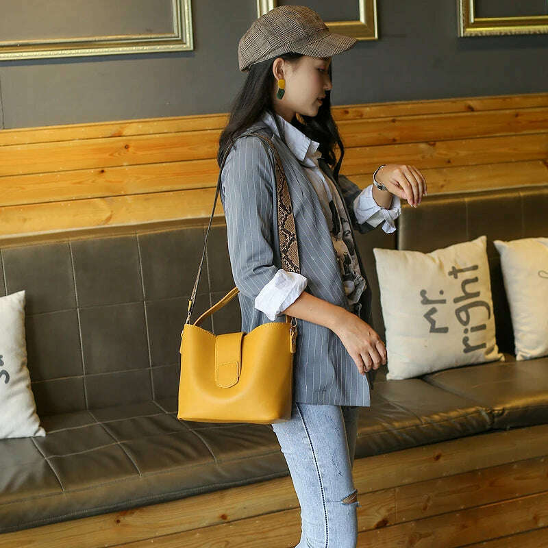 PU leather shoulder bags for woman messenger bags Serpentine wide strap Women bucket bag Composite Handbags bolsa feminina black - KIMLUD