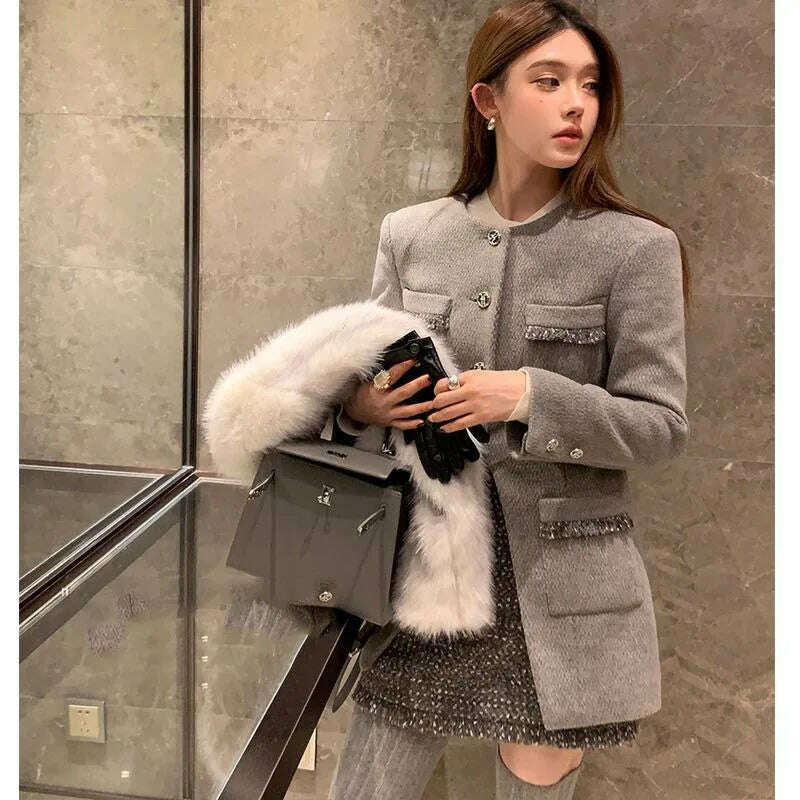 Women Sets O-Neck Waist Retraction Hem Split Coat+Bright Silk A-Line Tasslals Edge Short Skirt Exquisite Two Piece Lady Clothing - KIMLUD
