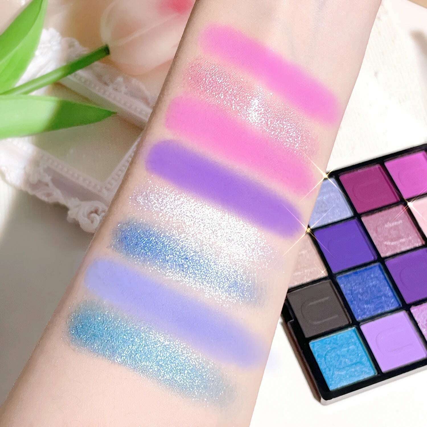 16-color Purple Eyeshadow Palette, Pearly Glitter Sequins Finish, Waterproof Blendable Eyeshadow Cosmetics For Music Festival - KIMLUD