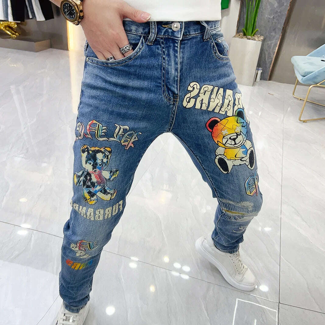 2023 Summer Europe Station Men Blue Jeans Personalized Bear Print High Quality Korean Pants Skinny Jeans Men Jeans Hombre - KIMLUD