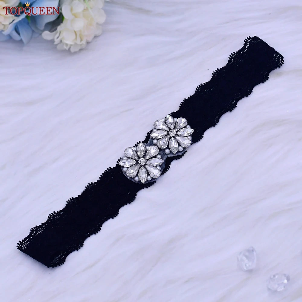 TOPQUEEN Sexy Girls Garter Set White Lace Bridal for Women Silver Rhinestone Belt Black Wedding Garters for Bride Dress S76