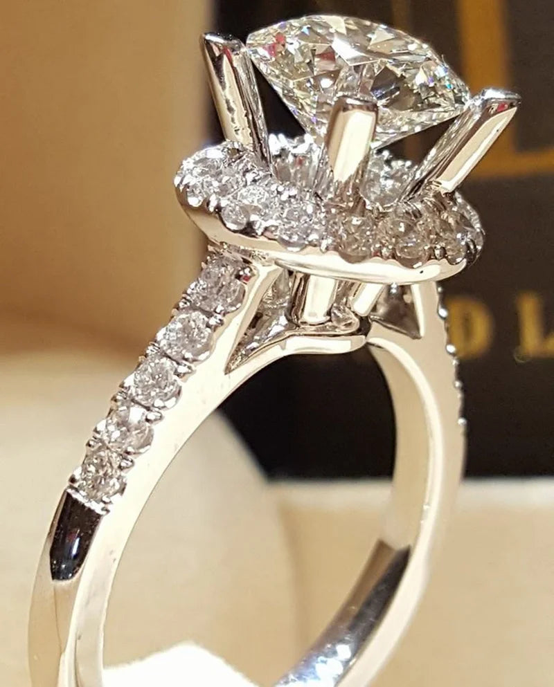 New 925 Sterling Silver Ring Simulation Diamond CZ Ring, Suitable For Female Charm Jewelry Engagement Gifts