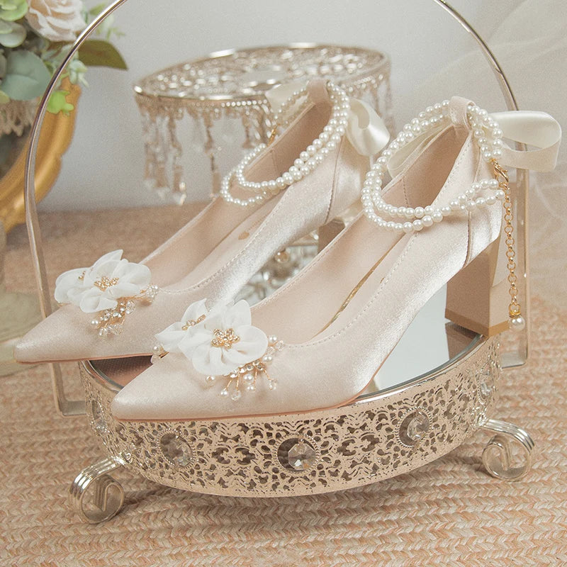 Elegant Flowers High Heels Pumps Women 2024 New Pearl Ankle Strap Wedding Shoes Woman String Bead Small Square Heel Bridal Shoes