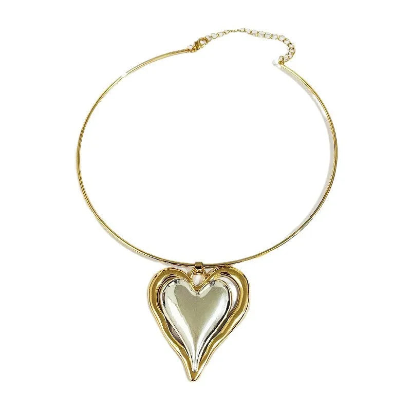 Punk Big Heart Pendant Collar Choker for Women Gold Color Charm Necklace Clavicle Chain Jewelry Ladies Trendy Party Gift