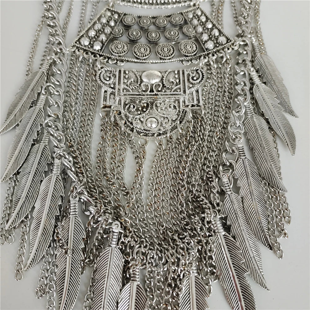 2024 New Indian Vintage Metal Chains Leaf Tassel Large Necklaces Pendants Women Punk Retro Silver Plated Statement Necklace Jewe