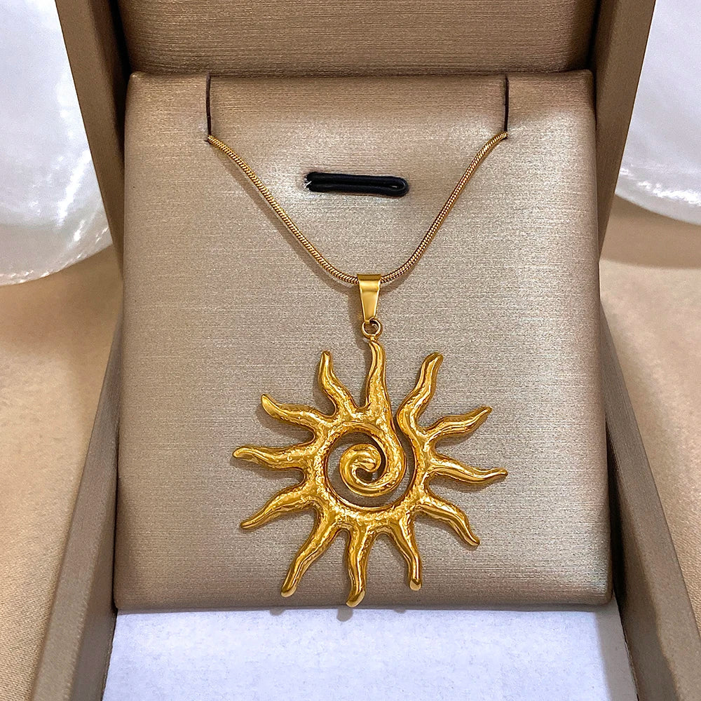 Flashbuy Vintage Chic Sun Shaped Pendant Stainless Steel Necklace Statement Golden Fashion Jewlery Gift