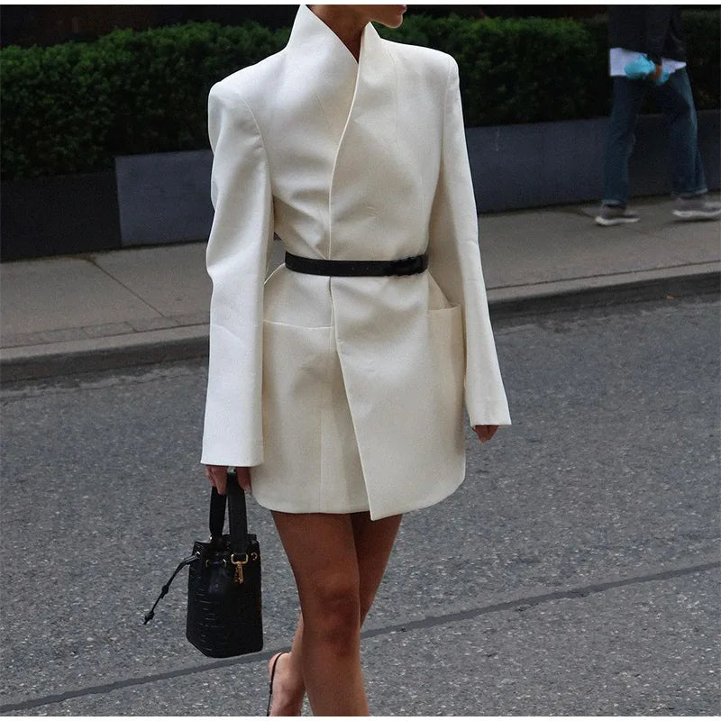 Elegant White Stand Collar Double Pocket Jacket Women Fashion Long Sleeves Cuff Buttons Blazer 2024 Autumn Office Lady Outwear