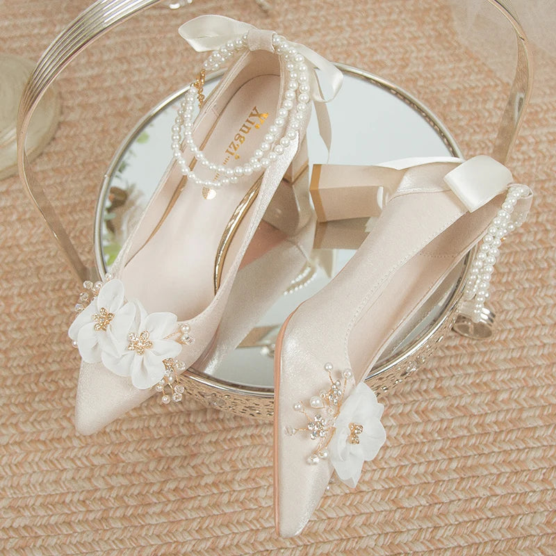Elegant Flowers High Heels Pumps Women 2024 New Pearl Ankle Strap Wedding Shoes Woman String Bead Small Square Heel Bridal Shoes
