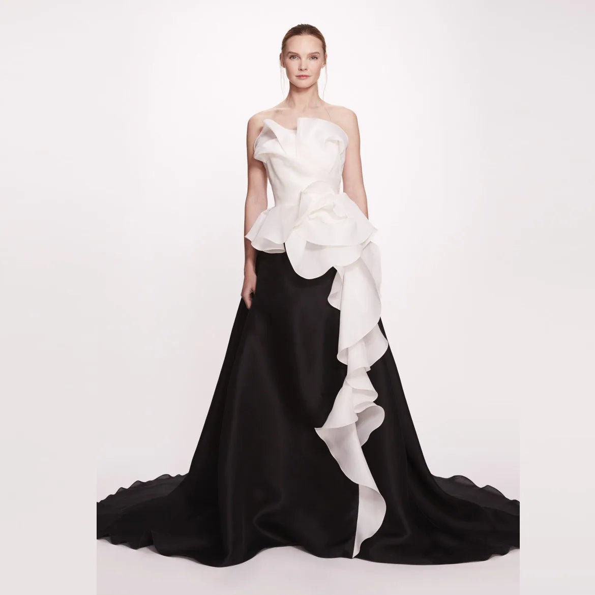 Elegant White&Black Mix Color A-line Formal Event Party Dresses Ruched 3 Flower Strapless Long Prom Gowns - KIMLUD