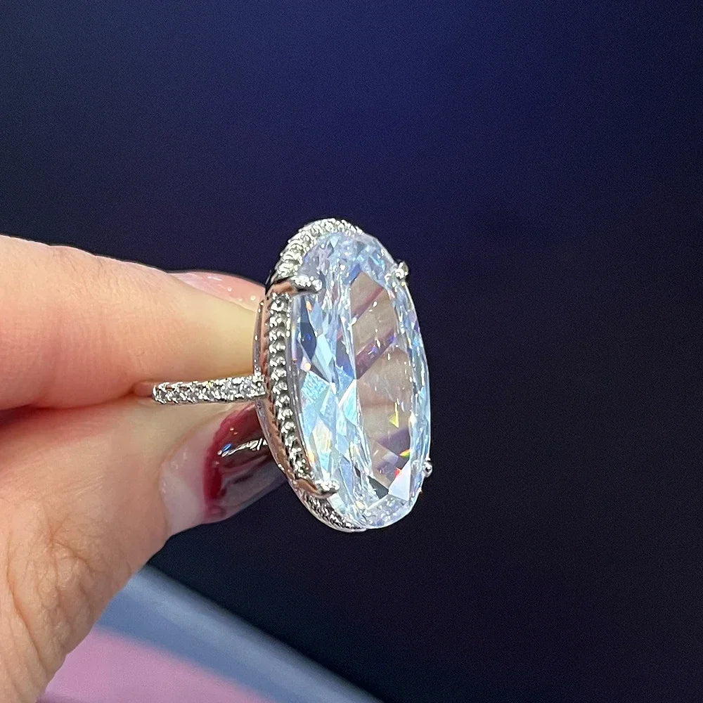 New Luxury Big Oval Cubic Zirconia Crystal Rings Women Wedding Accessories High-quality Silver Color Engagement Bands Jewelry