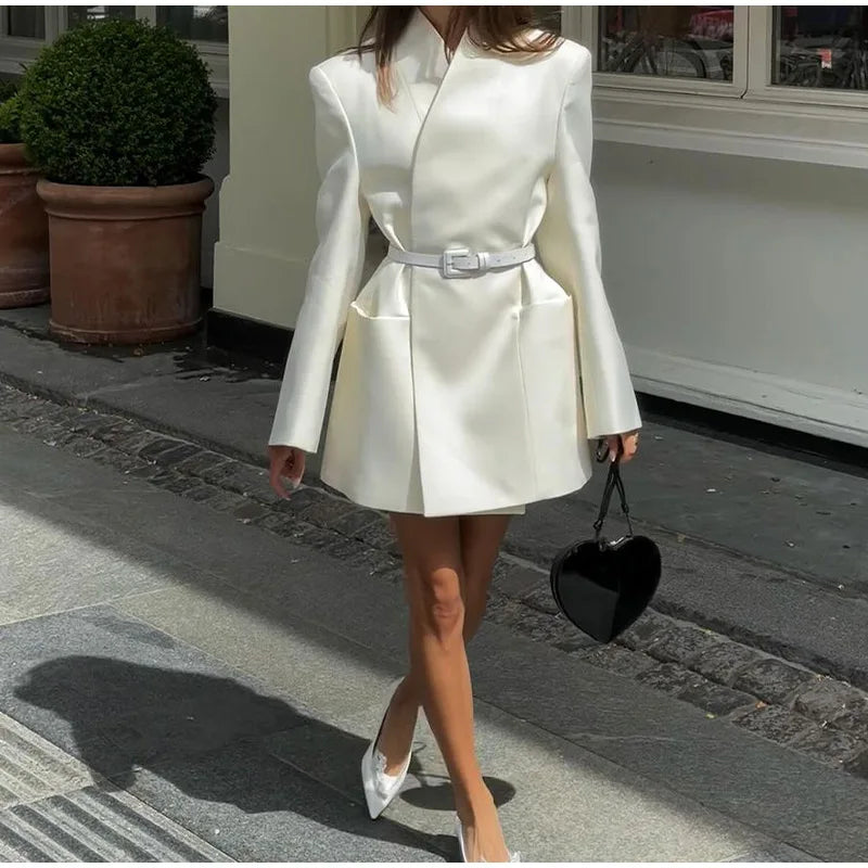 Elegant White Stand Collar Double Pocket Jacket Women Fashion Long Sleeves Cuff Buttons Blazer 2024 Autumn Office Lady Outwear