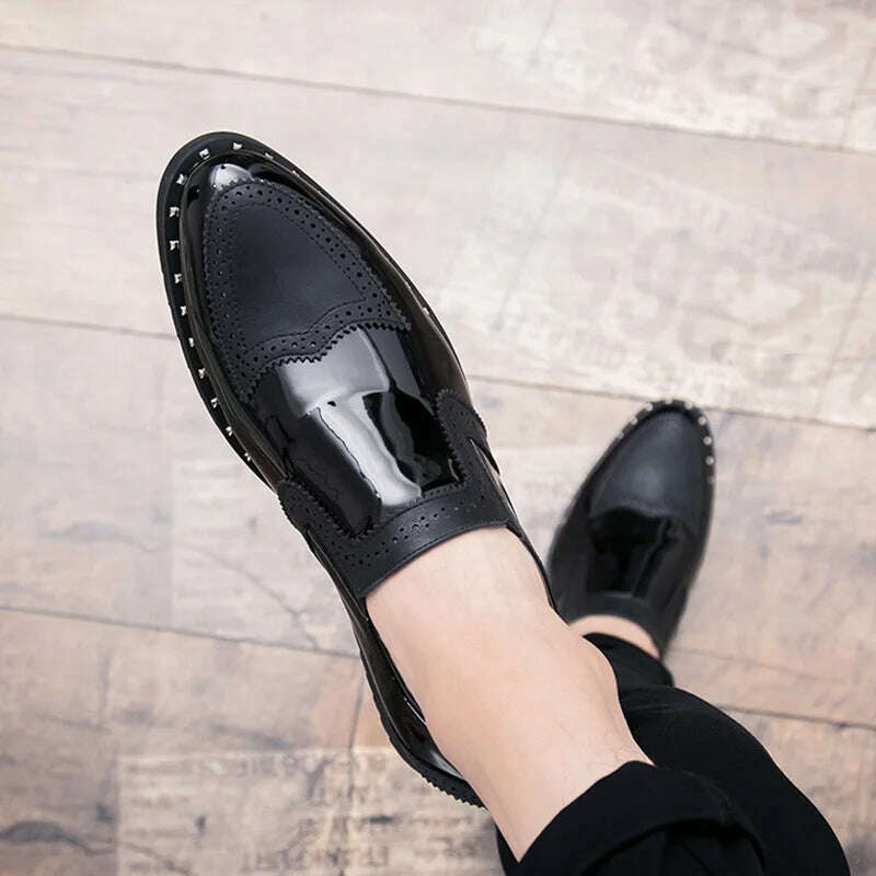 Business Loafers Men Casual Shoes Formal Office Shoes Men Patent Leather Moccasins Luxury Fashion Designer Slip On Driving Shoes - KIMLUD