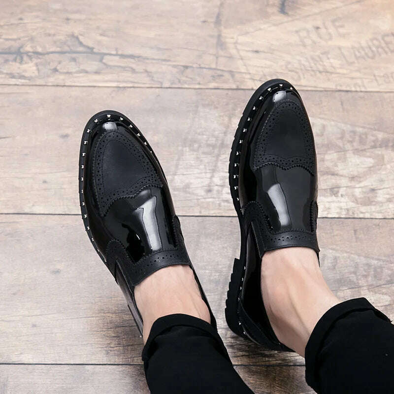 Business Loafers Men Casual Shoes Formal Office Shoes Men Patent Leather Moccasins Luxury Fashion Designer Slip On Driving Shoes - KIMLUD