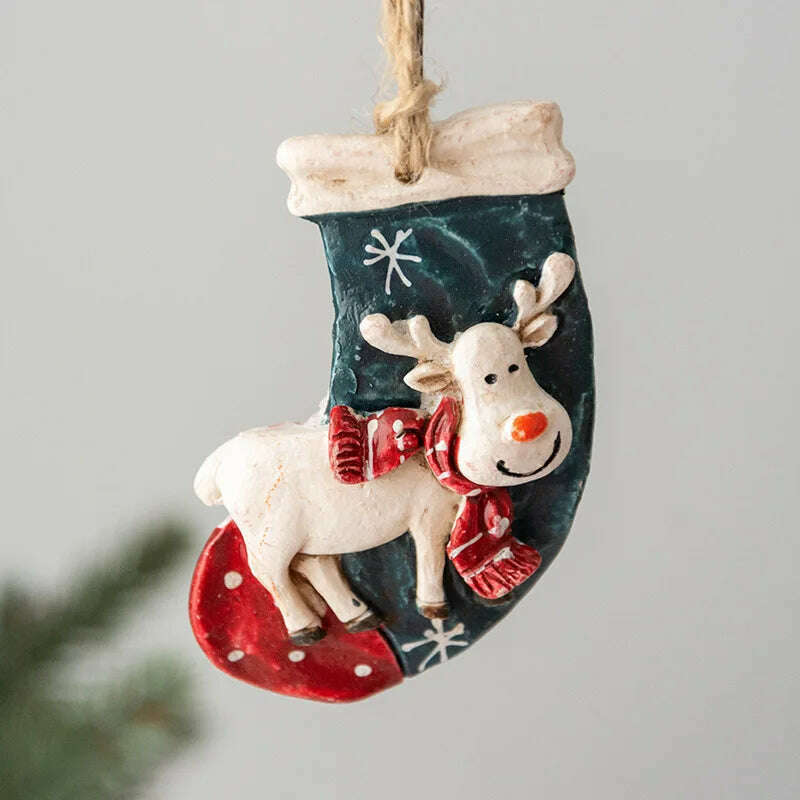 Christmas Decoration Crafts Small Resin Pendant Cute Horse Reindeer Pattern Design Xmas Tree Pendant Christmas Tree Decorations - KIMLUD