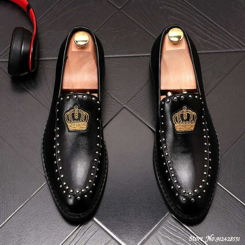 KIMLUD, Designer Brand Casual Shoes Men Britain Crown Embroidery Rivet Oxford Homecoming Dress Wedding Prom Loafer Sapato Social Zapatos, AA3 1 / 41, KIMLUD APPAREL - Womens Clothes