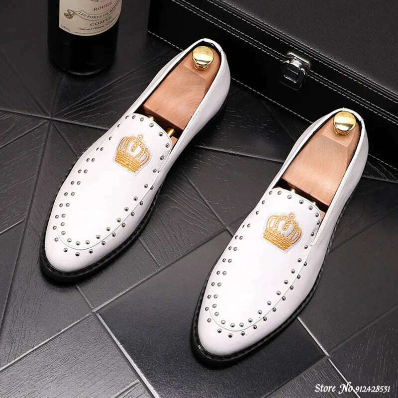 KIMLUD, Designer Brand Casual Shoes Men Britain Crown Embroidery Rivet Oxford Homecoming Dress Wedding Prom Loafer Sapato Social Zapatos, KIMLUD Womens Clothes