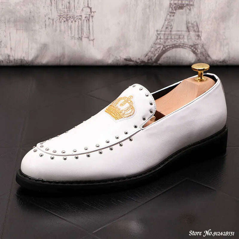 KIMLUD, Designer Brand Casual Shoes Men Britain Crown Embroidery Rivet Oxford Homecoming Dress Wedding Prom Loafer Sapato Social Zapatos, KIMLUD Womens Clothes