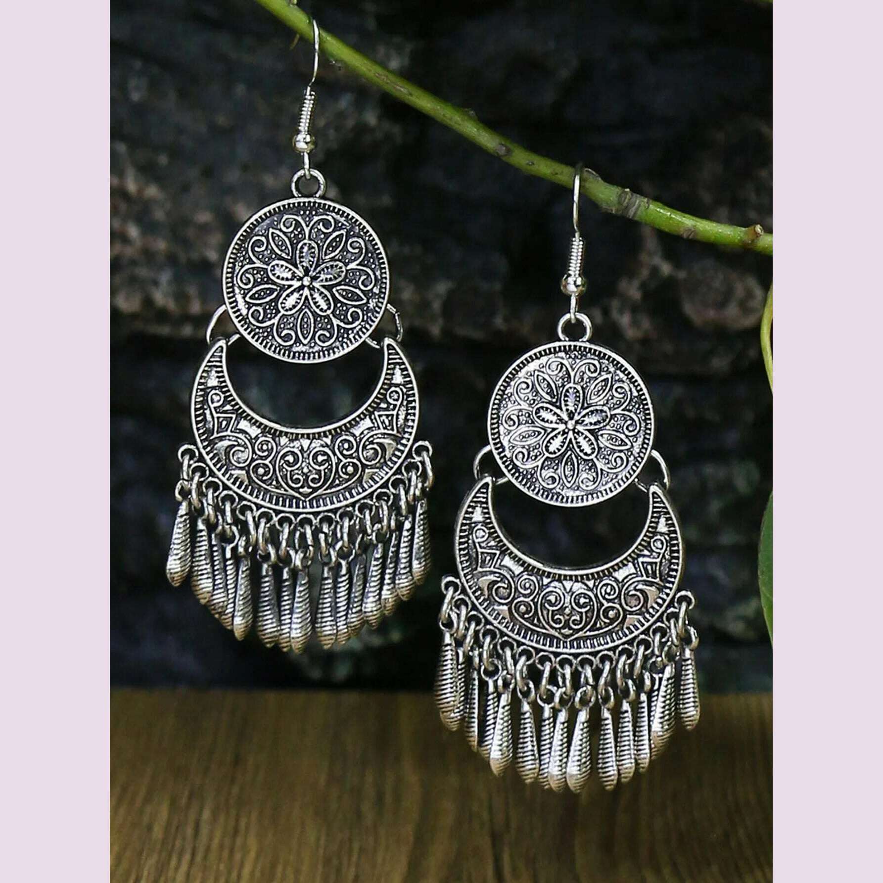 KIMLUD, Ethnic Style Metal Long Style Tassel Earrings Retro Premium Earrings Jewelry Ladies Gift, KIMLUD Womens Clothes