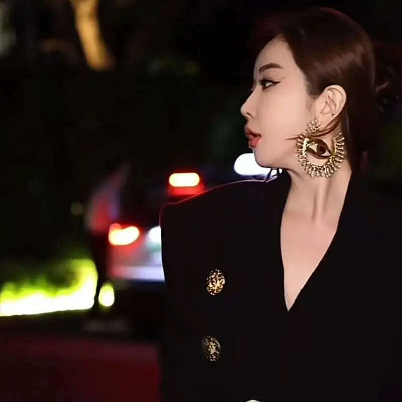 Exaggerated personality eyes and earrings asymmetrical earrings Temperament rhinestone earrings ladies party Elegant jewelry acc - KIMLUD