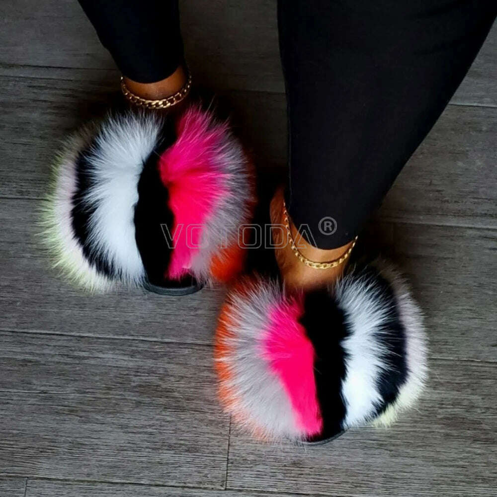 KIMLUD, Fluffy Raccoon Fur Slippers Shoes Women Fur Flip Flop Flat Furry Fur Slides Outdoor Sandals  Fuzzy Slippers Woman Amazing Shoes, KIMLUD Womens Clothes