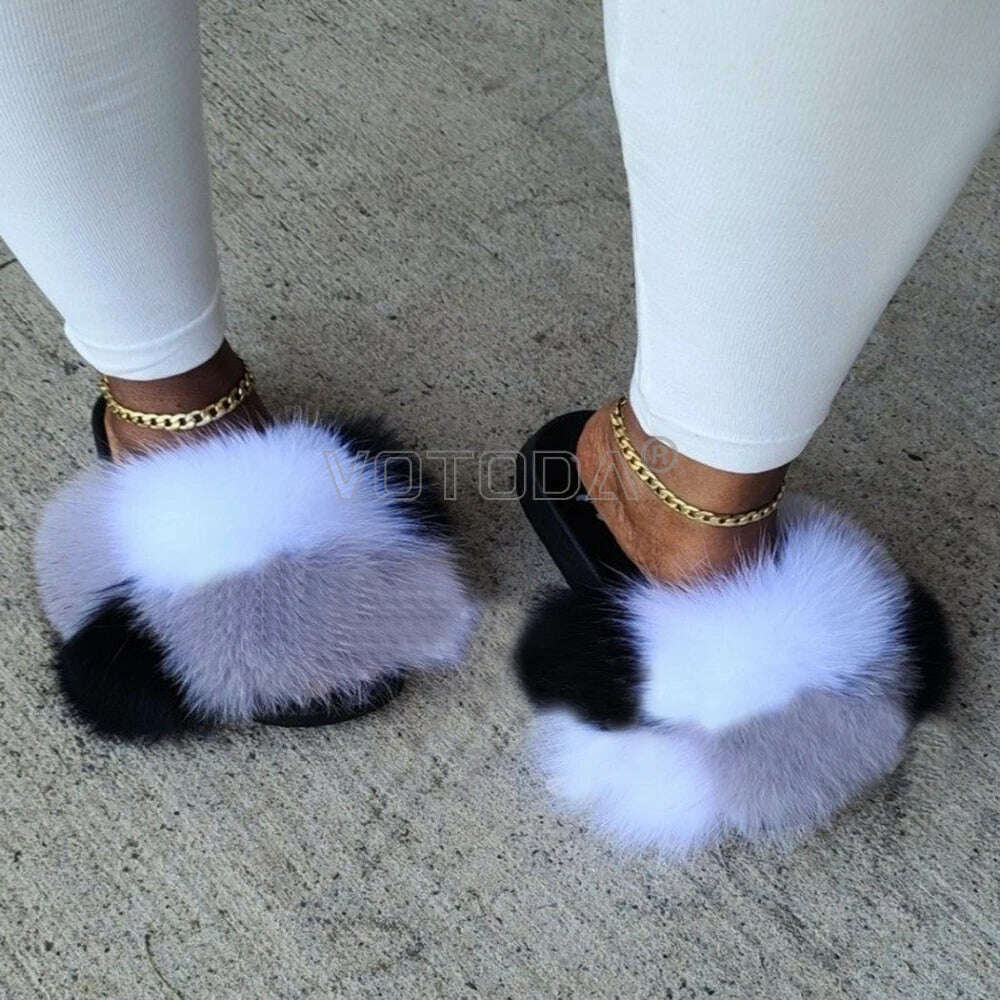 KIMLUD, Fluffy Raccoon Fur Slippers Shoes Women Fur Flip Flop Flat Furry Fur Slides Outdoor Sandals  Fuzzy Slippers Woman Amazing Shoes, KIMLUD Womens Clothes