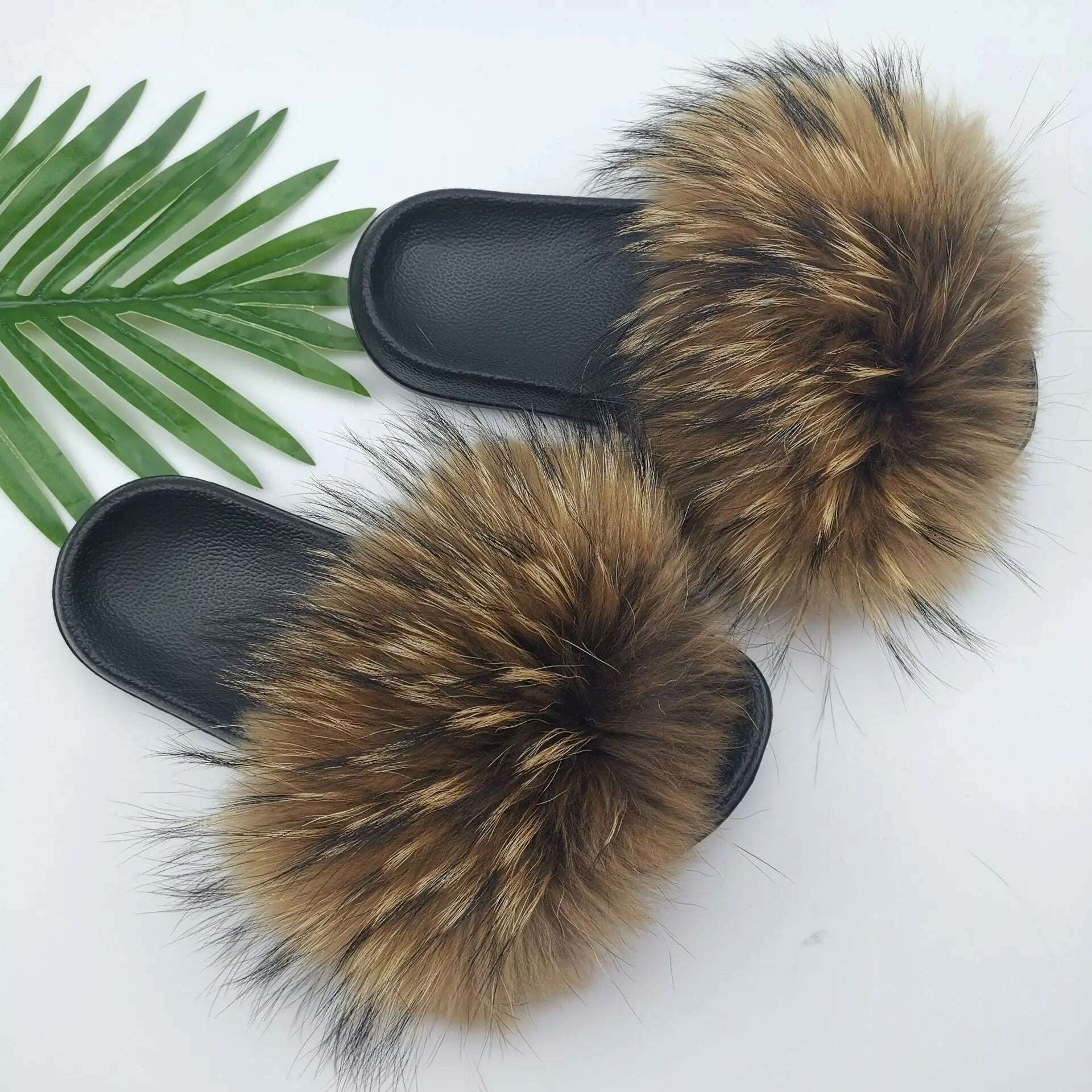 KIMLUD, Fluffy Raccoon Fur Slippers Shoes Women Fur Flip Flop Flat Furry Fur Slides Outdoor Sandals  Fuzzy Slippers Woman Amazing Shoes, KIMLUD Womens Clothes