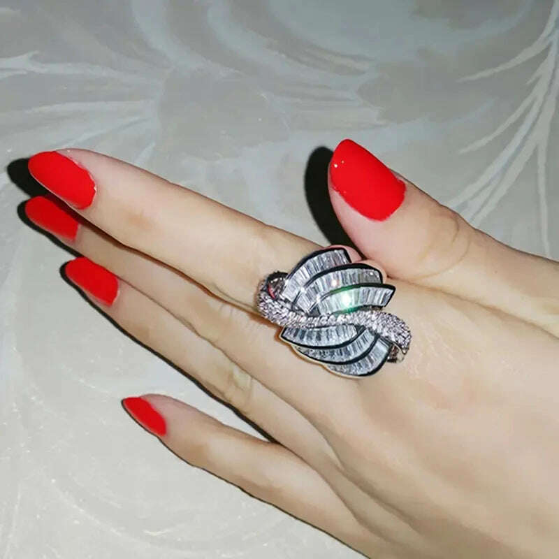 Huitan New Gorgeous Women Rings for Engagement Wedding Geometric Shaped Sparkling Cubic Zirconia Crystal Rings Fashion Jewelry - KIMLUD