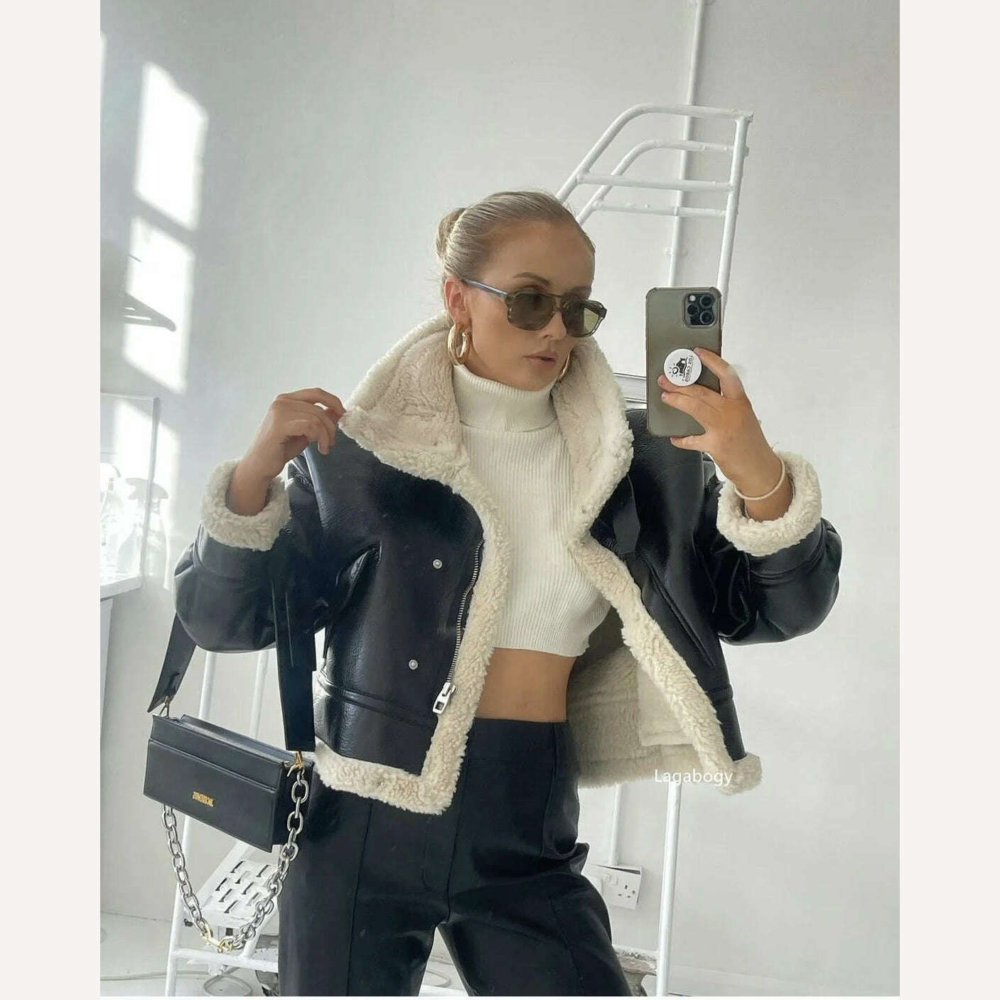 Lagabogy 2023 Winter Jacket Women Faux Shearling Sheepskin Coat Retro Motorcycle Parka Fleece Female Short Loose Snow Outerwear - KIMLUD