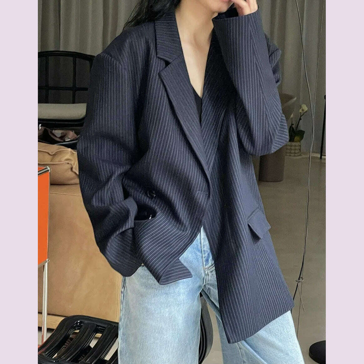 [LANMREM] Fashion Striped Loose Blazers For Women Asymmetric Single Breasted Design Fashion Jackets 2024 Spring New 26D2884 - KIMLUD