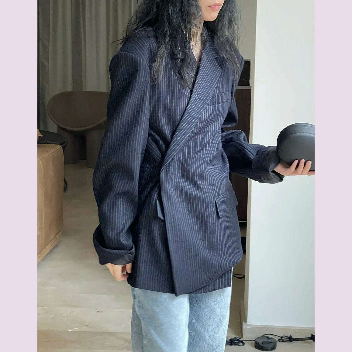 [LANMREM] Fashion Striped Loose Blazers For Women Asymmetric Single Breasted Design Fashion Jackets 2024 Spring New 26D2884 - KIMLUD