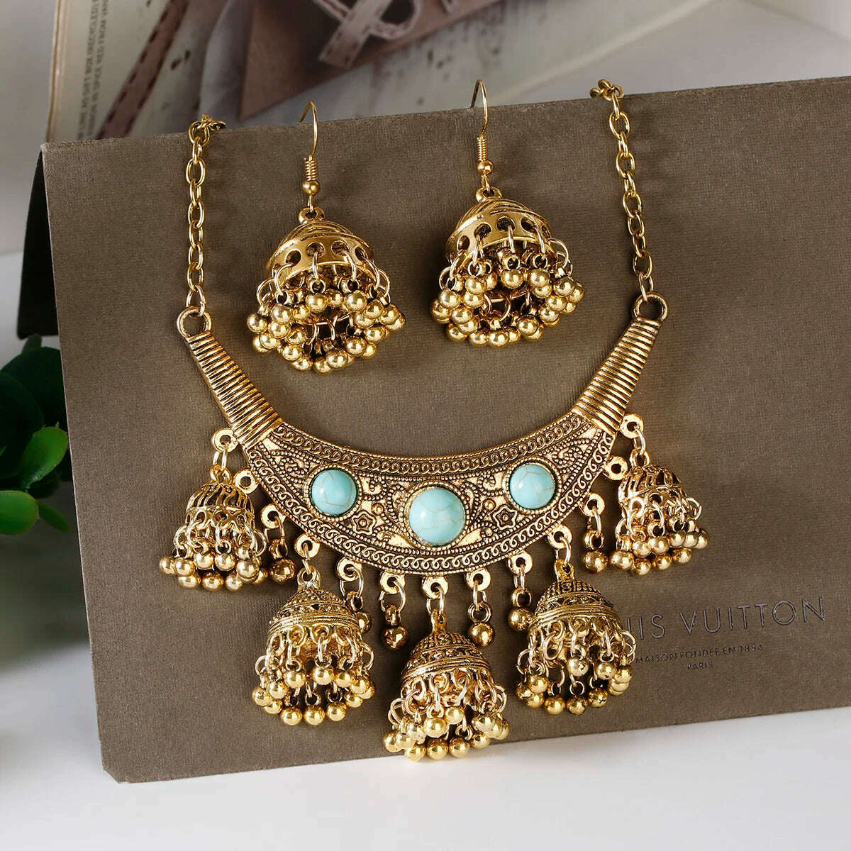 Luxury Retro Indian Jewelry Set Earring/Necklace Bijoux Wedding Jewelry Hangers Ethnic Carved Jhumka Earrings - KIMLUD