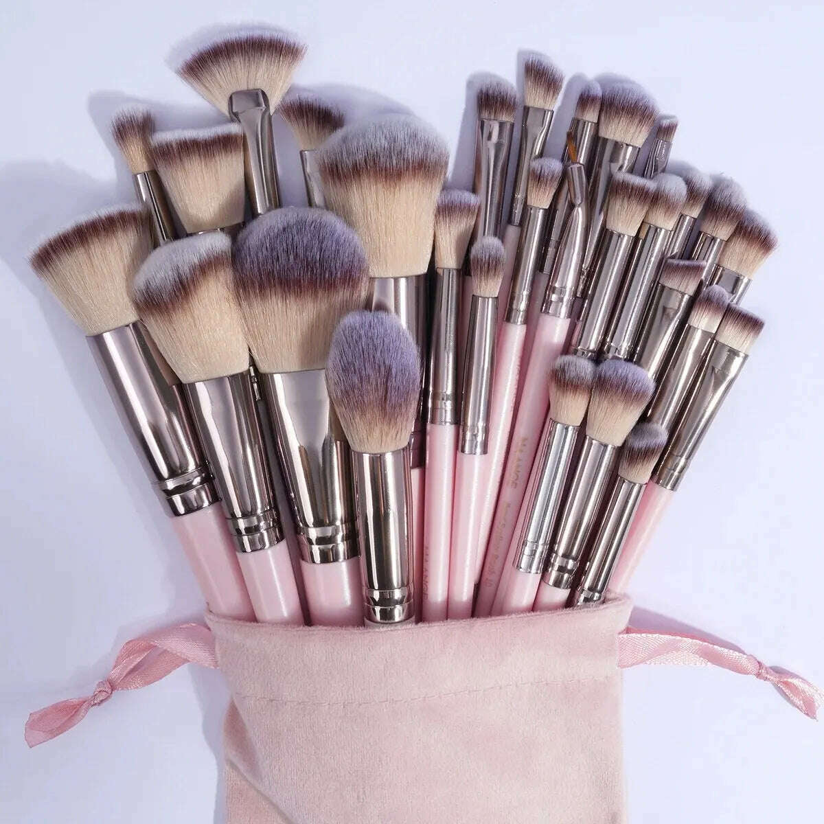 MAANGE 30pcs Professional Makeup Brush Set Foundation Concealers Eye Shadows Powder Blush Blending Brushes Beauty Tools with Bag - KIMLUD