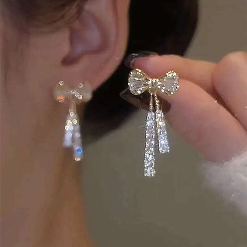 New Crystal Drop Earrings with Bling Bling Cubic Zirconia Temperament Women Earrings High Quality Silver Color Trendy Jewelry - KIMLUD