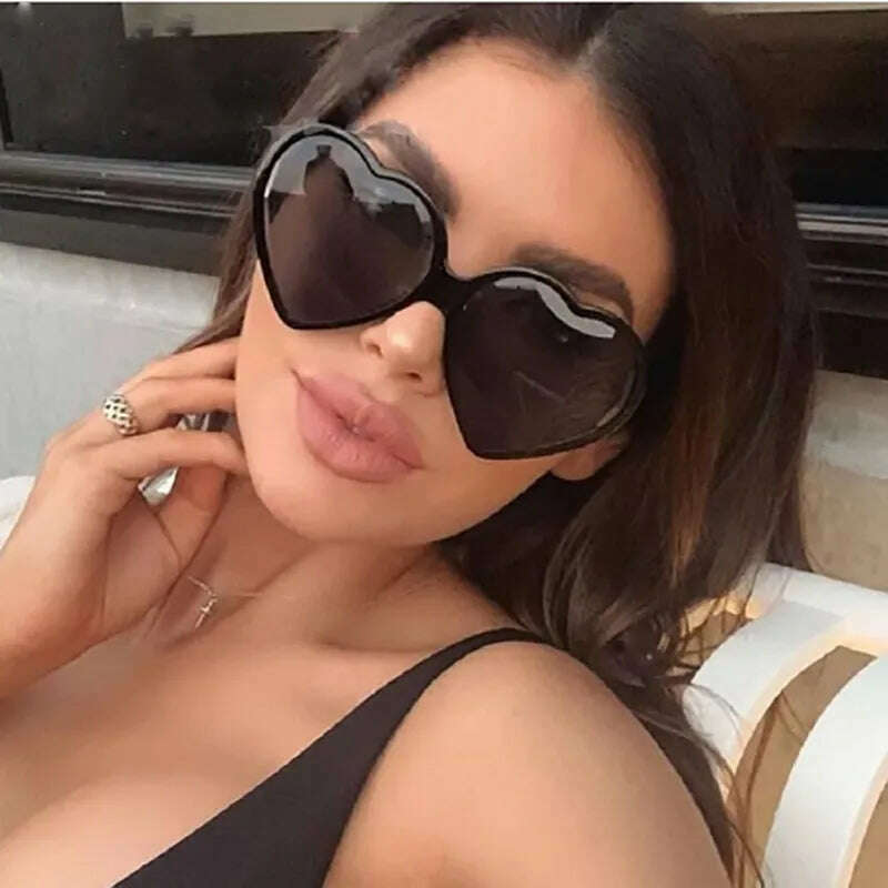 New Trendy Big Heart Shape Sunglasses Women Sexy Fashion Black Oversized Sun Glasses for Female Male Party Travel Shades Eyewear - KIMLUD