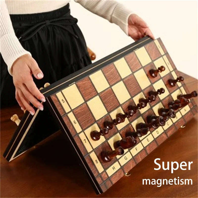 Retro 4 Queens Wooden Chess Set Wooden Chess Pieces Foldable 24/29/34/39 Wooden Chessboard Chess Table Board Game - KIMLUD