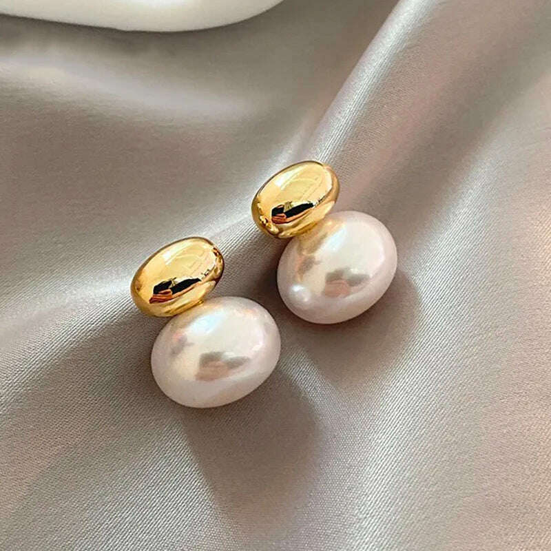 Retro imitation Baroque Pearl Pendant Earrings for women 2023 New Light luxury Party Jewelry earbuckle Gift - KIMLUD