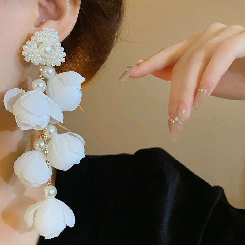 White Flower Long Fringe Earrings Imitation Pearl Crystal Dangle Earrings For Women Girls Fashion Delicate Party Wedding Jewelry - KIMLUD